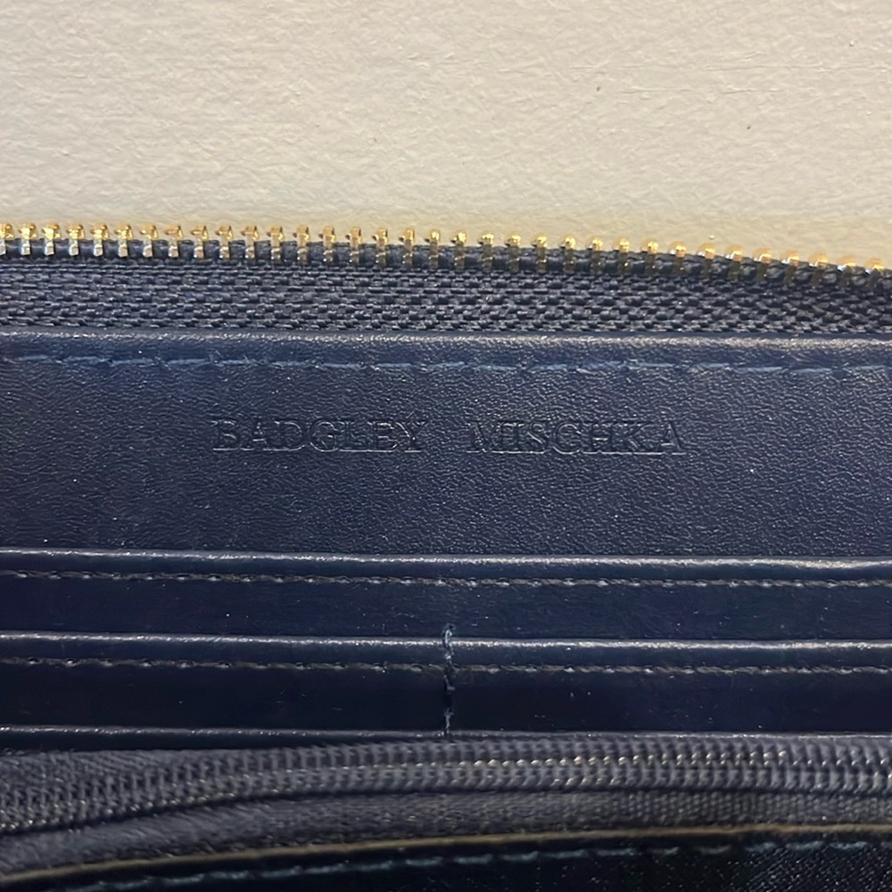 NWT Badgley Mischka Navy Blue Allover Purse Long Wallet Vegan Leather - Picture 8 of 15